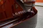 Lexus LS500h AWD 2017 года (NA)